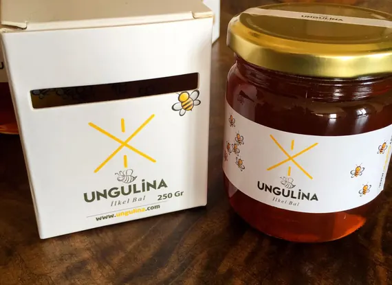 Ungulina Bal